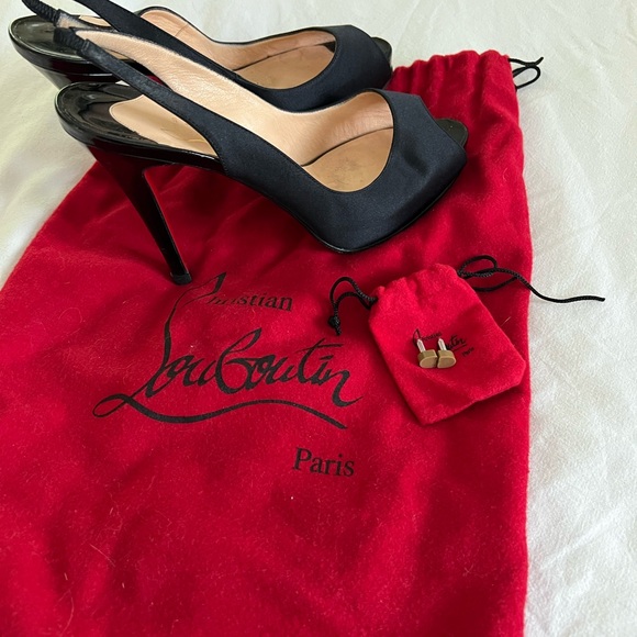Christian Louboutin black heels - Picture 8 of 10